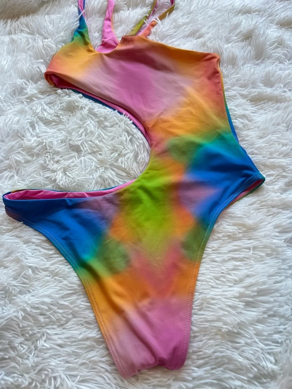 Frankie’s Bikinis 🐠 Cheeky Cut Out Multicolor One-Piece swim bathing suit